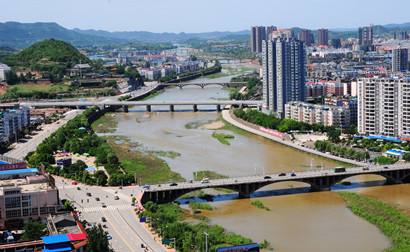 德陽(yáng)經(jīng)開(kāi)區(qū)：打造“千億產(chǎn)業(yè)、綠色園區(qū)、科技新城”